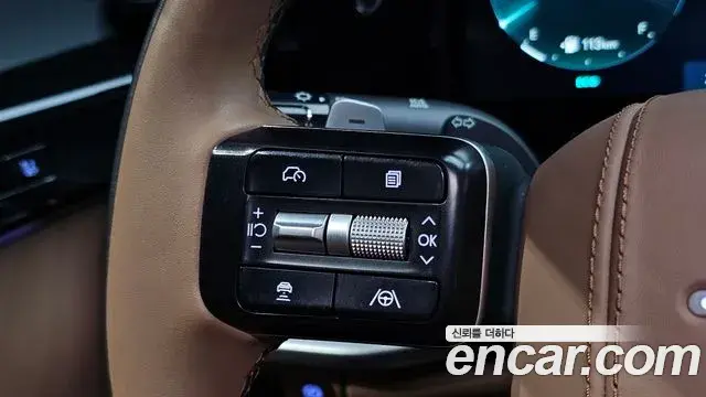 Hyundai Grandeur 2023 — Photo 17/20