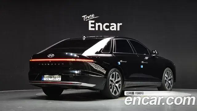 Hyundai Grandeur 2023 — Фото 2/20