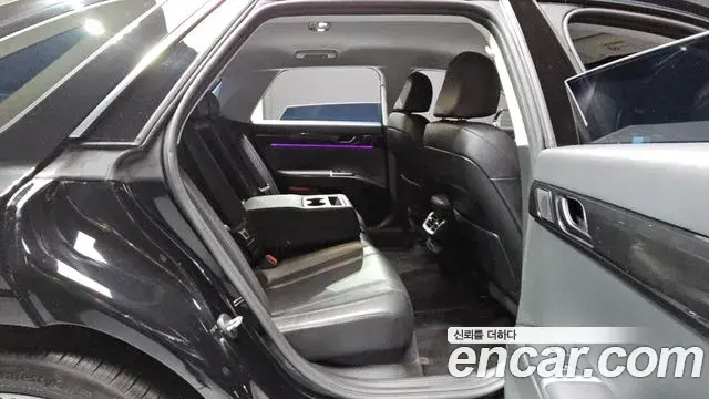 Hyundai Grandeur 2023 — Фото 12/20