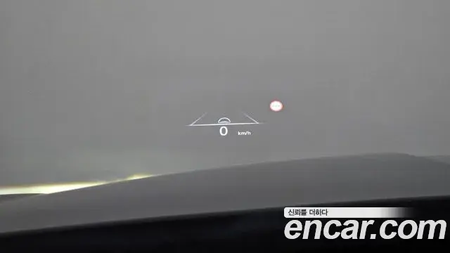 Genesis Electrified G80 2022 — Photo 19/20