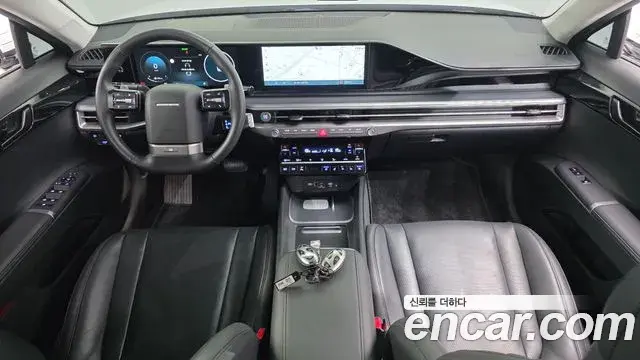 Hyundai Grandeur 2023 — Photo 7/20