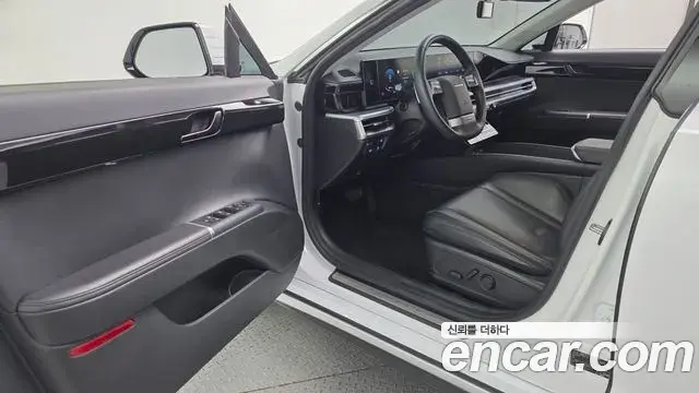 Hyundai Grandeur 2023 — Photo 10/20