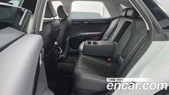Hyundai Grandeur 2023 — Photo 12/20