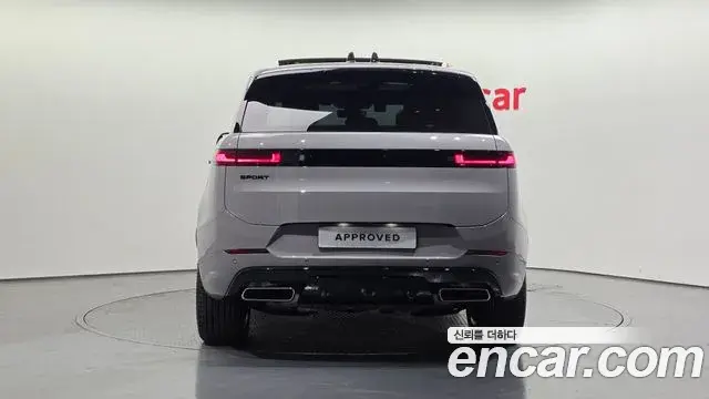 Land Rover Range Rover Sport 2025 — Photo 17/20
