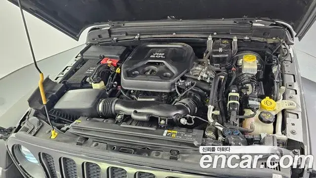 Jeep Wrangler 2020 — Photo 6/20