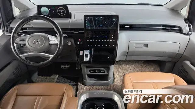 Hyundai Staria 2021 — Photo 7/20