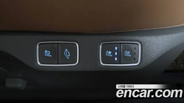 Hyundai Staria 2021 — Photo 19/20