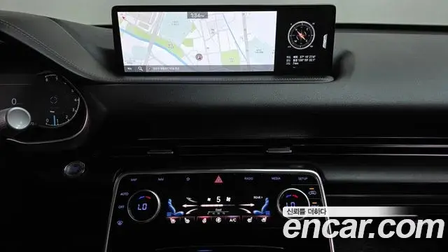 Genesis GV80 2020 — Photo 13/20