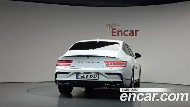 Genesis Electrified G80 2024 — Photo 4/20
