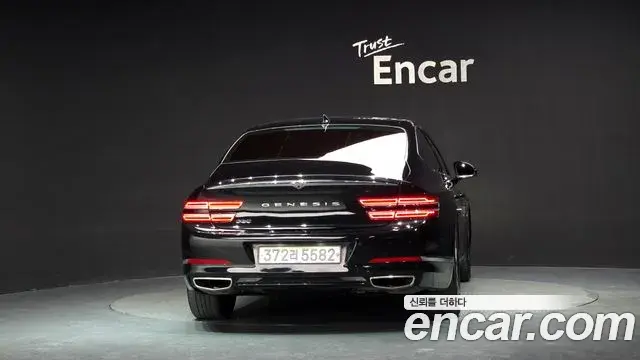 Genesis Electrified G80 2020 — Photo 4/20