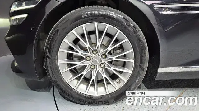 Genesis Electrified G80 2020 — Photo 5/20