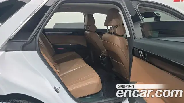 Hyundai Grandeur 2025 — Photo 11/20