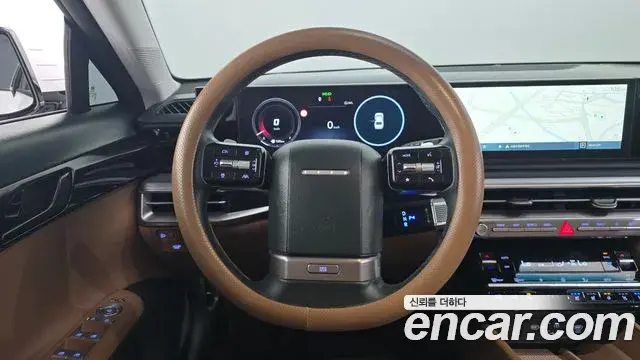 Hyundai Grandeur 2025 — Photo 16/20