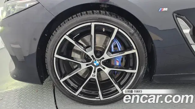 BMW 8 Series 2021 — Şəkil 5/20
