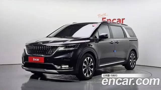 Kia Carnival 2021 — Photo 1/20