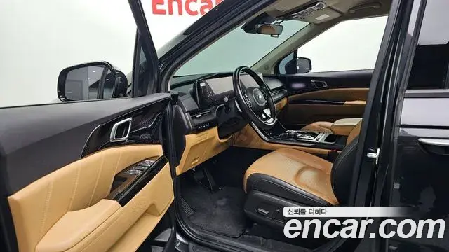 Kia Carnival 2021 — Photo 10/20