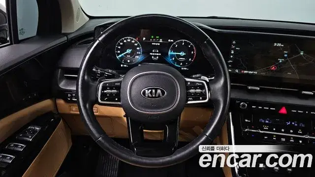 Kia Carnival 2021 — Photo 14/20