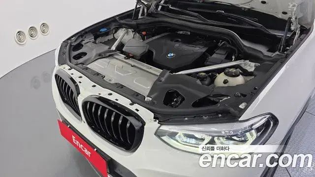 BMW X4 2020 — Photo 6/20