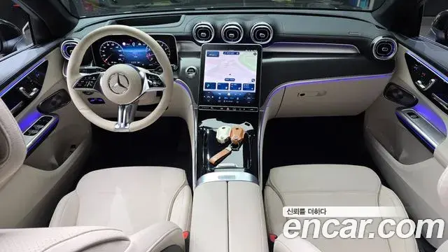 Mercedes-Benz GLC-Class 2025 — Photo 7/20