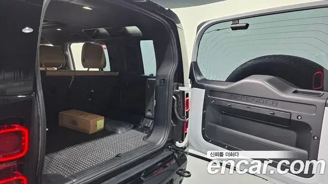 Land Rover Defender 2025 — Şəkil 20/20