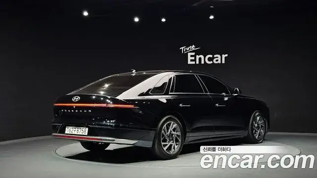 Hyundai Grandeur 2023 — Фото 2/20