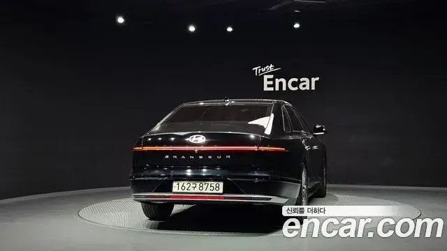 Hyundai Grandeur 2023 — Фото 4/20