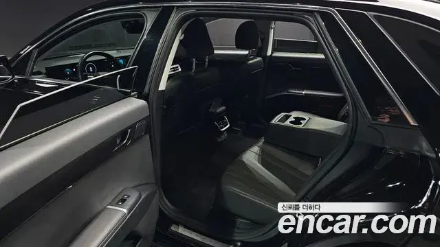 Hyundai Grandeur 2023 — Фото 12/20