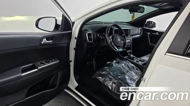 Kia Sportage The Bold 2021 — Фото 10/20