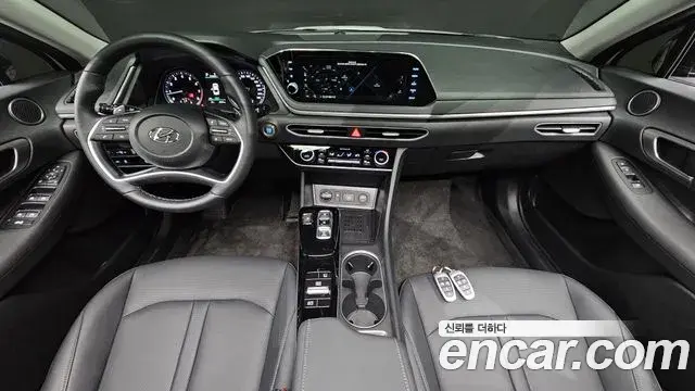 Hyundai Sonata 2022 — Фото 7/20