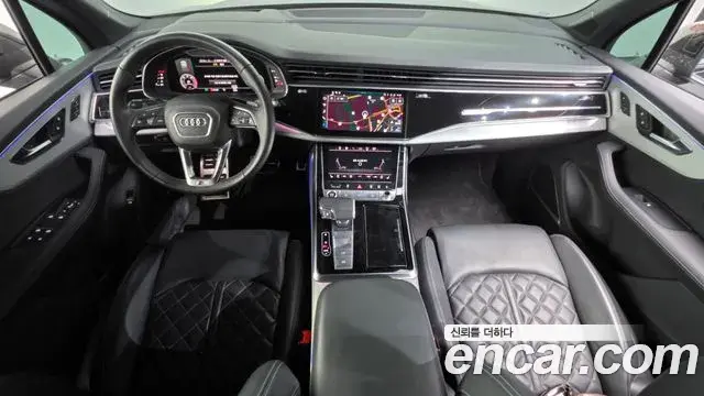 Audi Q7 2023 — Photo 7/20