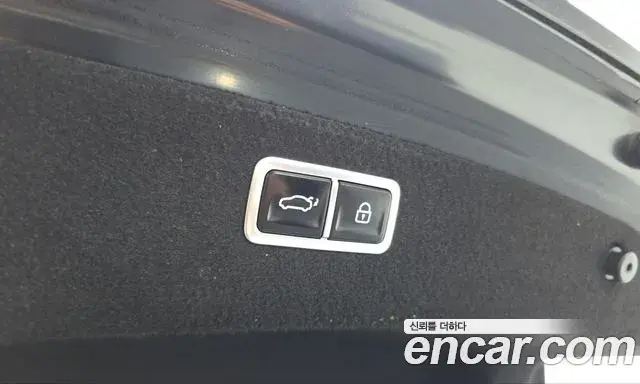 Genesis Electrified G80 2021 — Şəkil 18/20