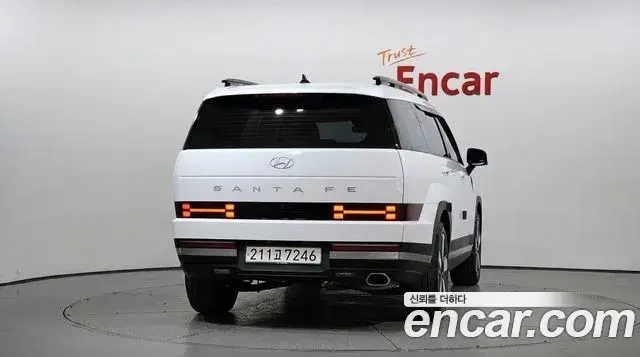 Hyundai Santa Fe 2024 — Photo 4/20