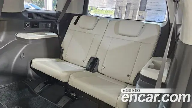 Hyundai Santa Fe 2024 — Photo 13/20