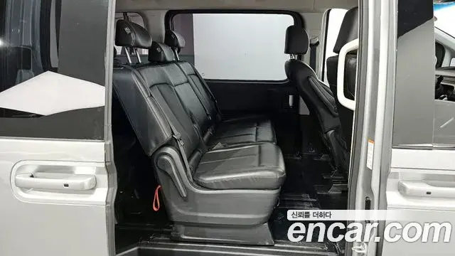 Hyundai Staria 2021 — Şəkil 20/20