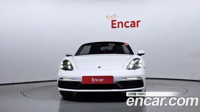 Porsche 718 Boxster 2023 — Photo 1/20