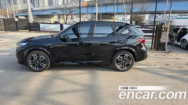 BMW X1 2023 — ფოტო 9/14