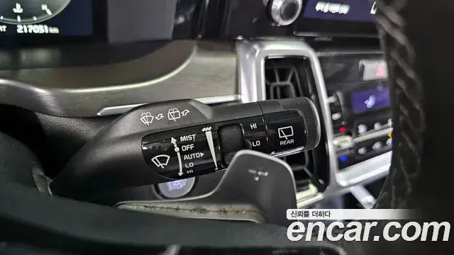 Kia Sorento 2022 — Photo 18/20