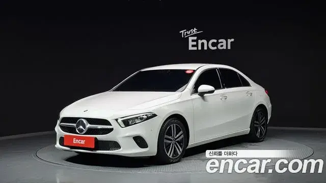 Mercedes-Benz A-Class 2021 — Şəkil 16/20