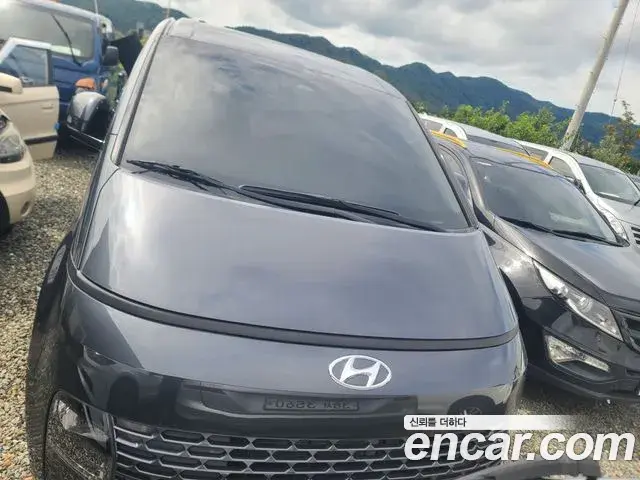 Hyundai Staria 2021 — Photo 10/15