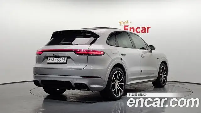 Porsche Cayenne 2021 — Şəkil 1/20