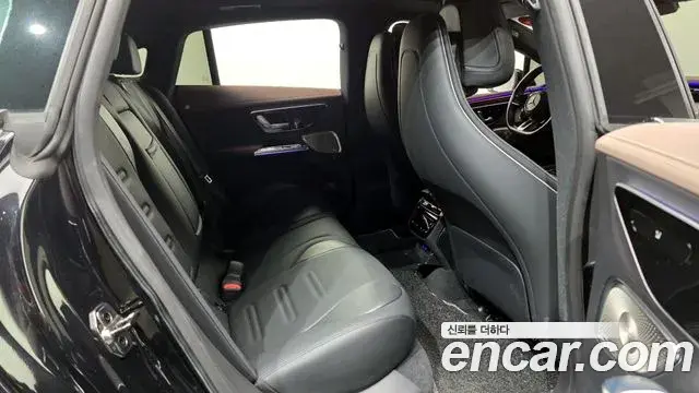 Mercedes-Benz EQE 2023 — Photo 5/20