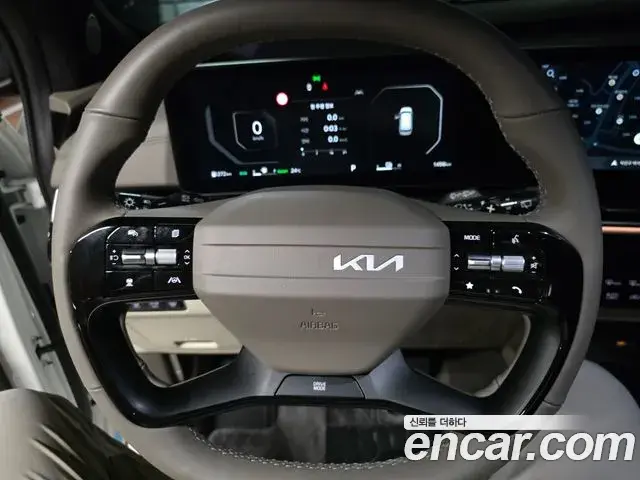 Kia Carnival 2025 — Фото 11/17