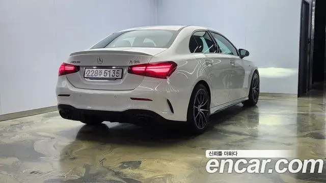 Mercedes-Benz A-Class 2024 — Photo 10/16