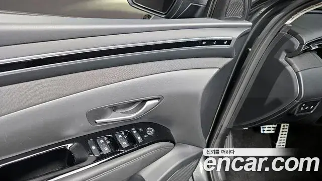 Hyundai The New Tucson 2023 — Фото 18/20