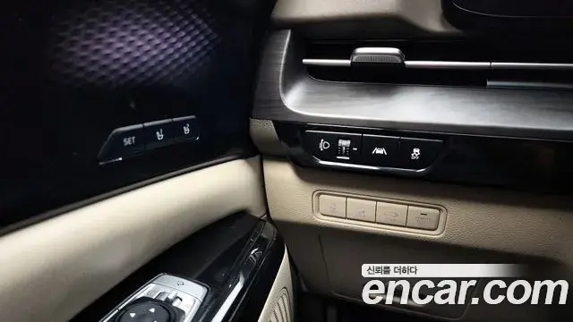 Kia Carnival 2020 — Photo 16/20