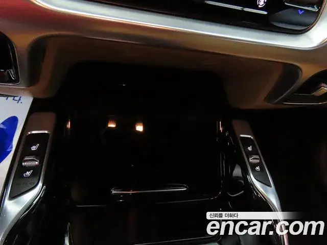 Kia Sorento 2021 — ფოტო 17/20