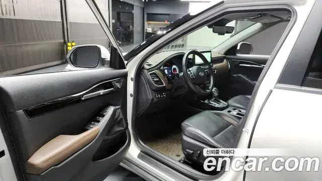 Kia Seltos 2021 — Şəkil 12/20