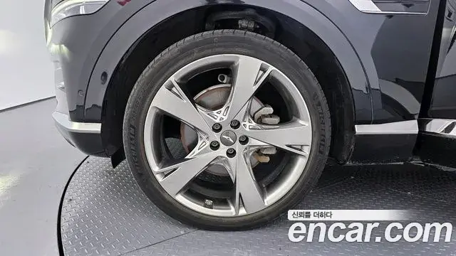 Genesis GV80 2020 — ფოტო 4/20