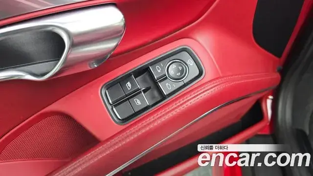 Porsche 718 Boxster 2018 — Şəkil 8/20