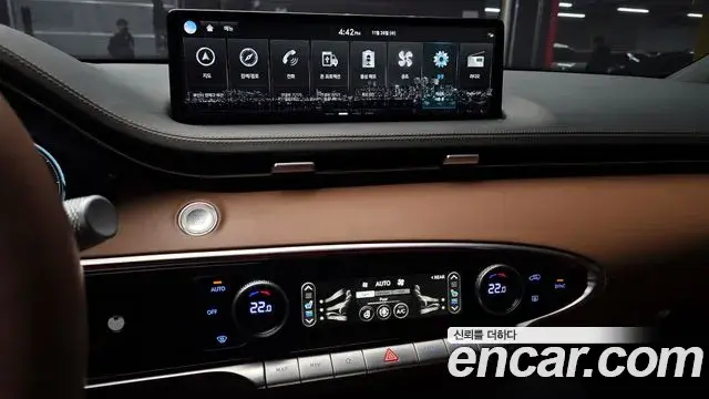 Genesis GV70 2022 — Şəkil 3/20